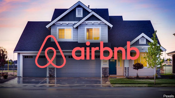 Exploring the World of Airbnb: 10 Pros and 10 Cons for Your Vacation
